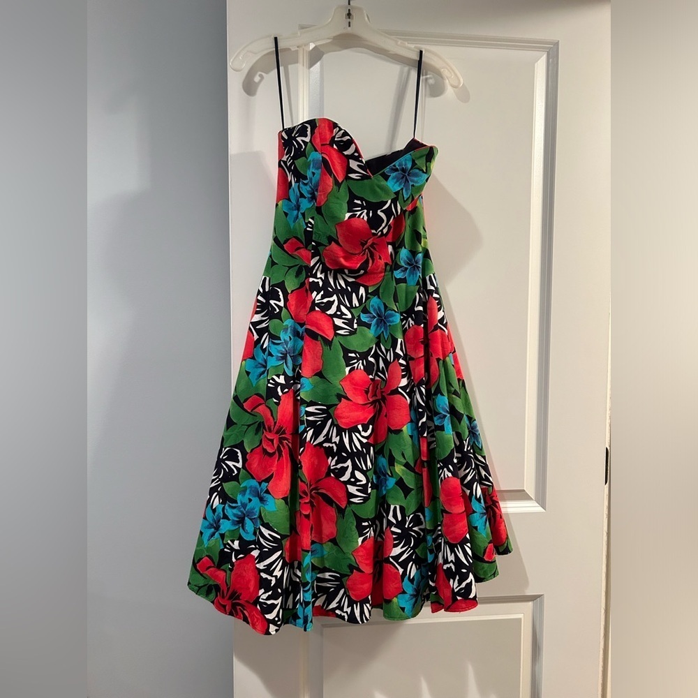 A.J. Bari Floral Hawaiian Sundress